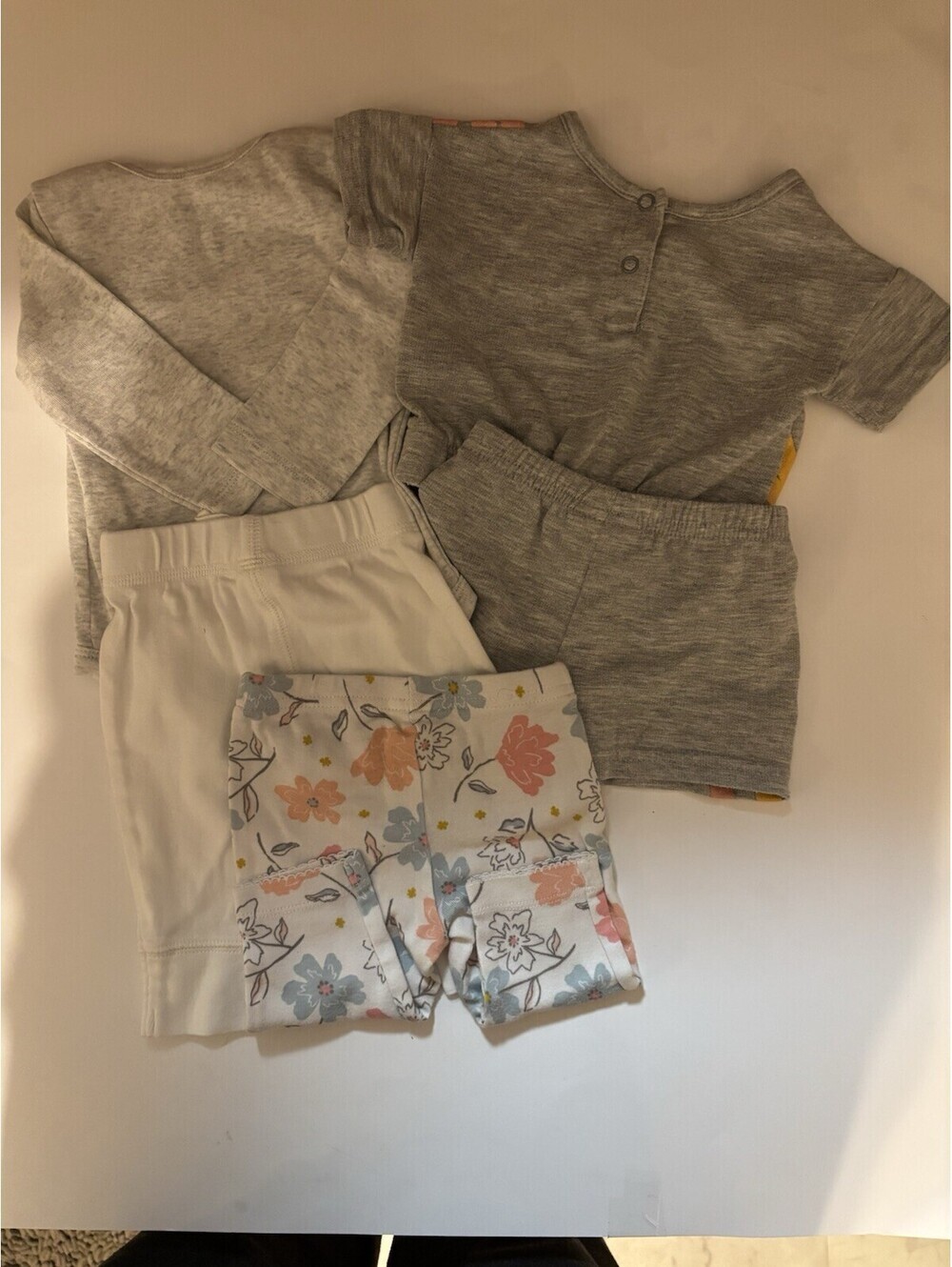 baby girl clothes 0-3 months bundles - Picture 2 of 2